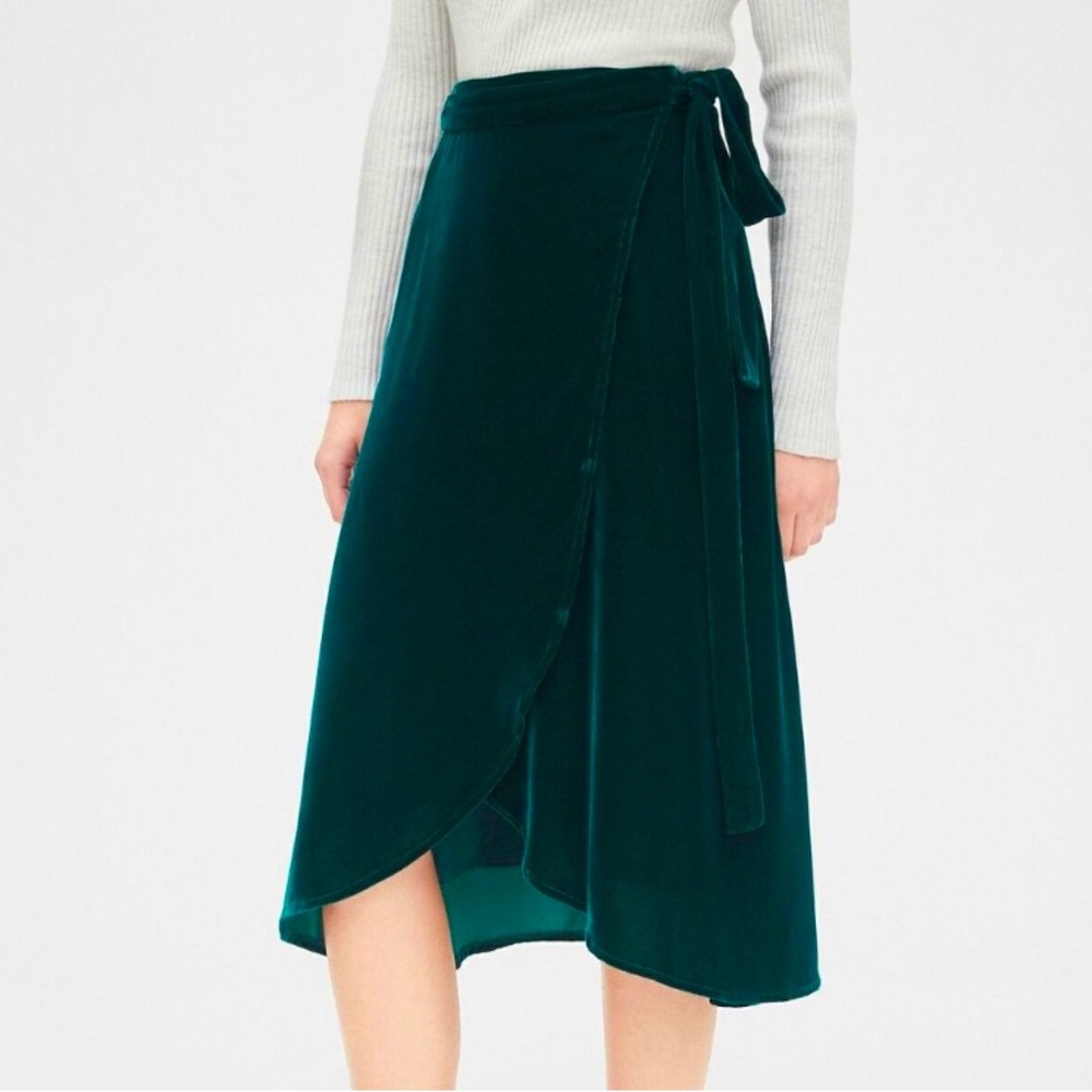 NWOT Gap Velvet Wrap Midi Skirt